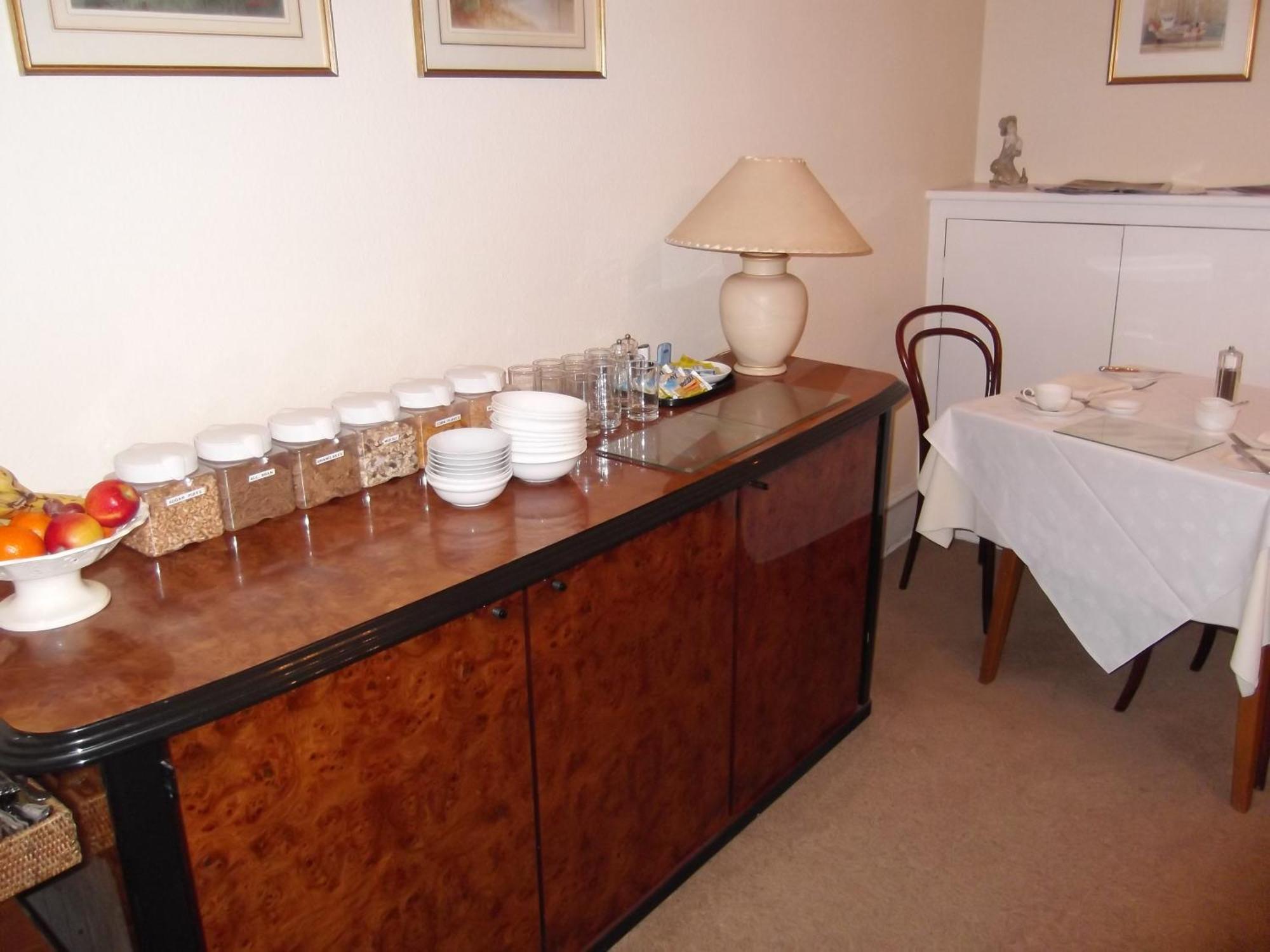 Courtland Hotel Stratford-upon-Avon Kültér fotó
