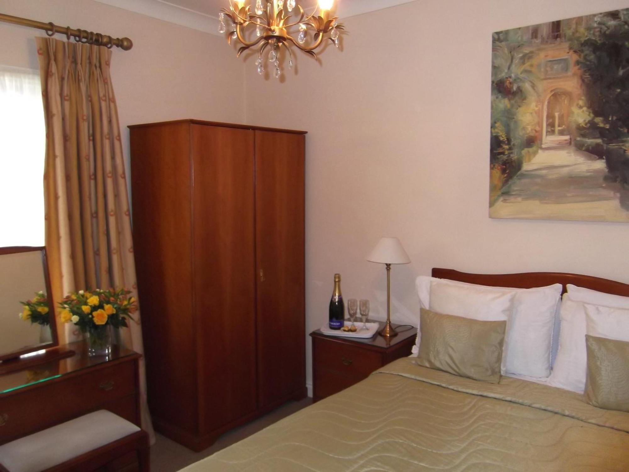 Courtland Hotel Stratford-upon-Avon Kültér fotó