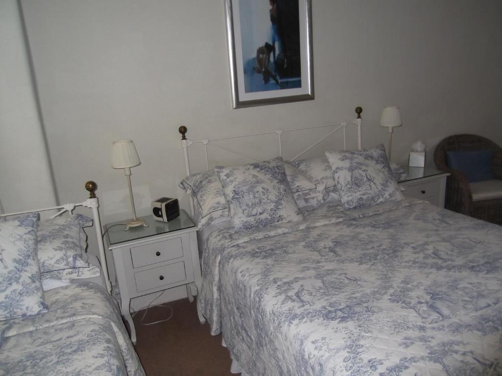 Courtland Hotel Stratford-upon-Avon Szoba fotó